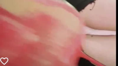 忍不住抠出浓浆。黏嘟嘟的。