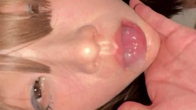 学业没完成骚逼技巧先毕业，各种玩法配合度堪比少